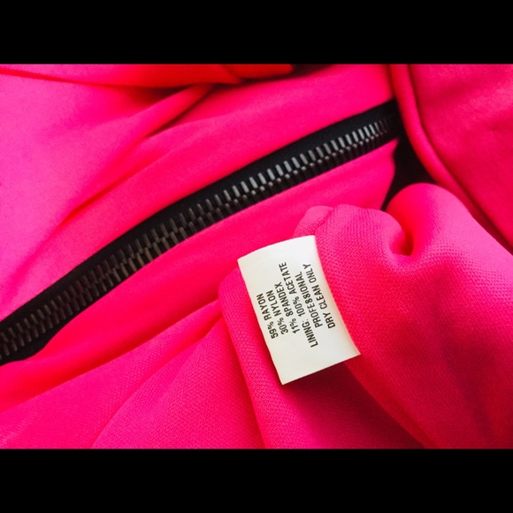 Privee Pink, Zipper Back Rayon/Nylon/Spandex Dress - Picture 5 of 7